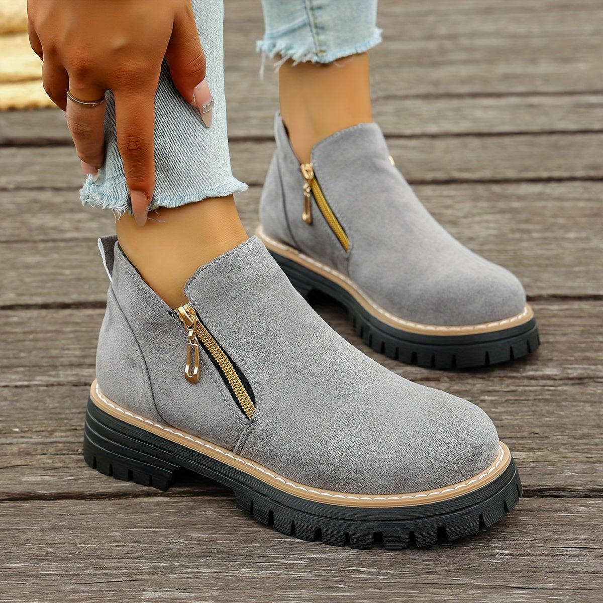 🔥Last Day Promotion 50% OFF - Women's Chunky Platform Ankle Boots